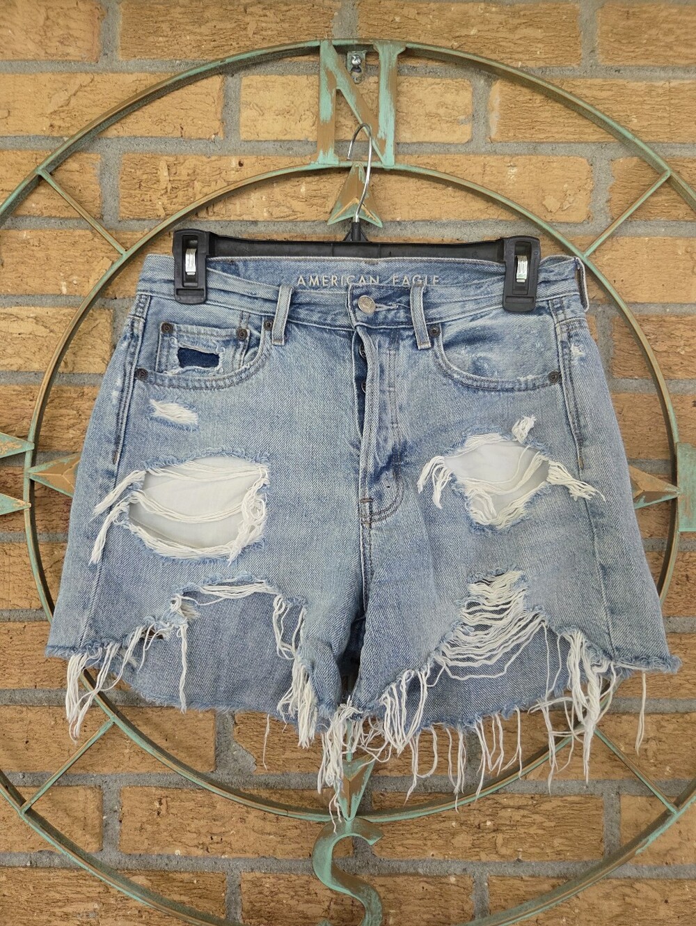 American Eagle 90's Boyfriend Distressed Button Fly Baggy Denim Shorts Size 2